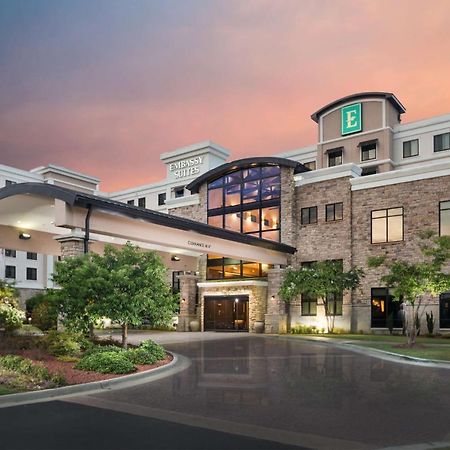 Embassy Suites By Hilton Fayetteville Fort Bragg Exterior photo